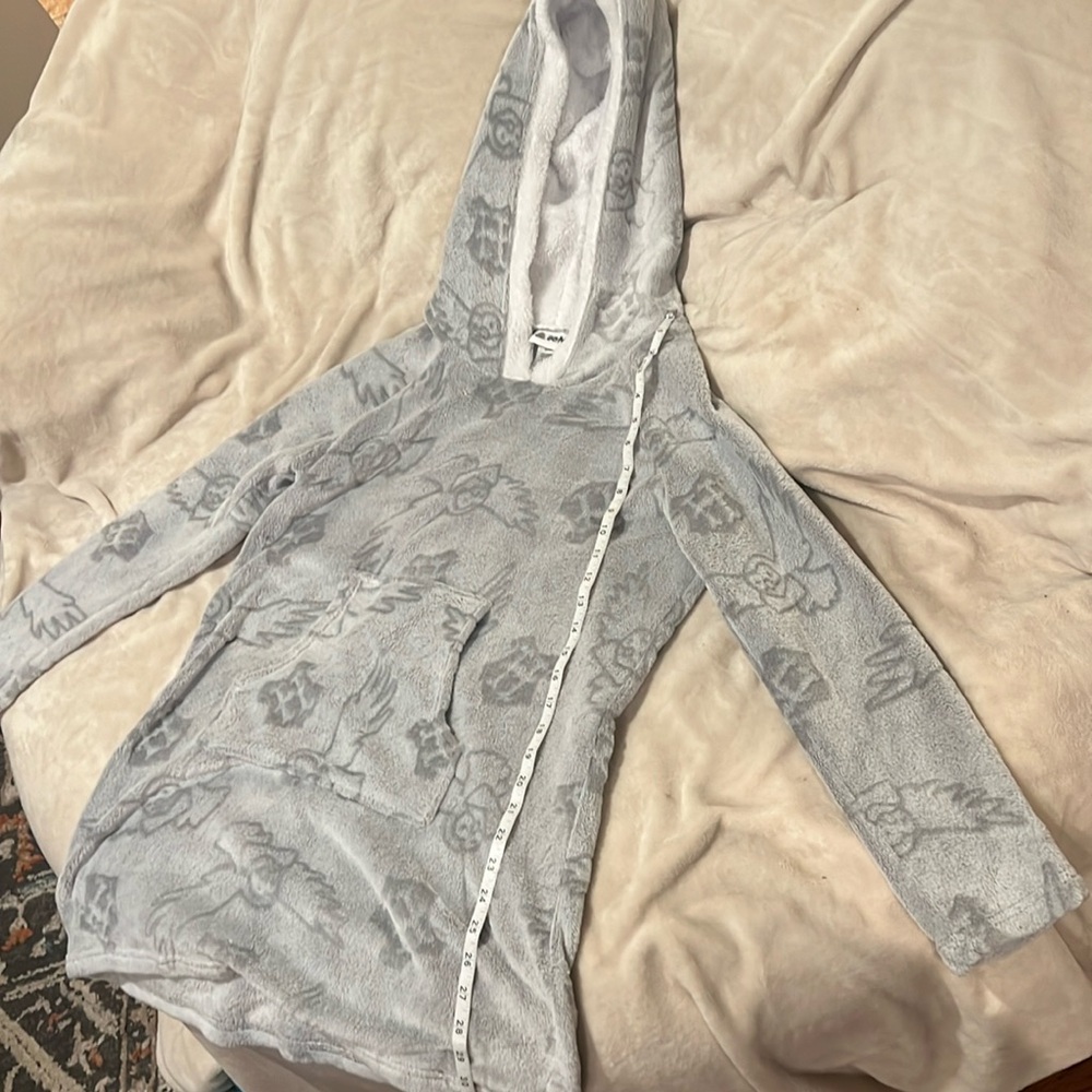 Wizarding World Harry Potter Grey Fuzzy Long Sweater
